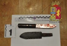 Genova, ragazzo di 22 anni accoltellato in pieno centro