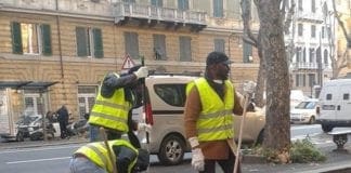 Savona, migranti impegnati in attività socialmente utili. Caprioglio: “favoriscono integrazione”