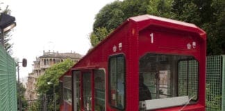 Genova, Funicolare di Sant’Anna ancora fuori servizio funicolare Sant'Anna Genova Castelletto