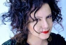 Antonella Ruggiero al Teatro Govi con il suo Concerto Versatile