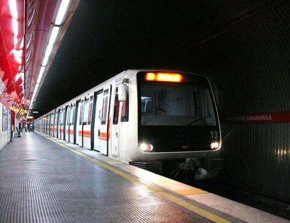 metro Genova