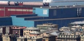 Cornigliano – Incidente sul lavoro negli stabilimenti ex Ilva, operaio rischia di perdere due falangi