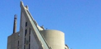 Spotorno, filmato dai colleghi mentre lavora: vittima di cyberbullismo risarcita Tribunale Savona