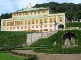 Bambino caduto dal terrazzo a scuola, a Genova 12 indagati Villa Duchessa di Galliera Voltri