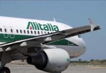 Aereo Roma-Genova fermo per guasto, passeggeri bloccati in aeroporto