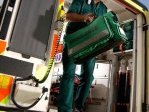 ambulanza interno operatore