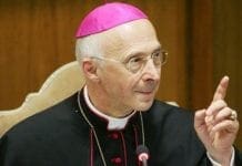 Cardinale Bagnasco dal sindaco Marco Doria per la visita augurale