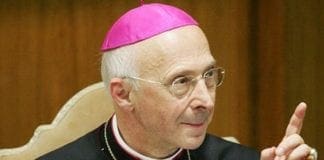 Cardinale Bagnasco dal sindaco Marco Doria per la visita augurale