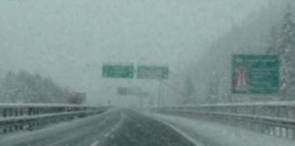 Neve sulle autostrade della Liguria autostrada neve