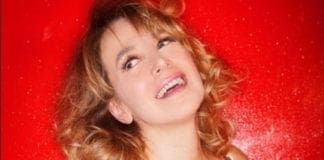 Barbara D’Urso, un pugno in faccia la manda al pronto soccorso