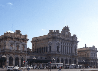 Ex Ilva, a Genova il corteo muove verso la stazione Brignole stazione brignole