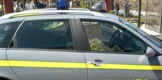 Genova –  Bevande e alimenti nocivi per la salute, maxi sequestro nel porto di Prà Guardia di Finanza