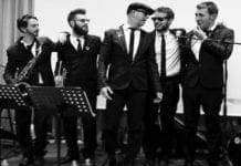 Genova Castelletto, tentano rapina ma vengono inseguiti dai residenti. Due arresti