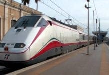 Treni, ancora disagi per i Frecciabianca e collegamenti ad alta velocità con Roma Frecciabianca