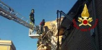 Esplosione ad Acilia, ritrovate morte madre e figlia