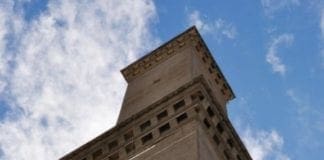 Financial Times scopre Genova, i complimenti del Ministro e i dubbi sui numeri Lanterna di Genova