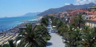 Loano, le origini della festa della Madonna della Visitazione nel musical “Issa…Brassa”