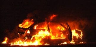 Recco, auto in fiamme sull’autostrada A12, il mistero del conducente sparito incendi fiamme auto