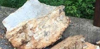 Noli, statale Aurelia riaperta a senso unico alternato frana