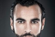 Marco Mengoni, niente interviste e niente video alla Feltrinelli di Genova tra le proteste dei giornalisti