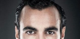 Marco Mengoni, niente interviste e niente video alla Feltrinelli di Genova tra le proteste dei giornalisti