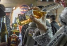 Ponti del 2 e del 24 giugno: sospesa l’ordinanza antimovida