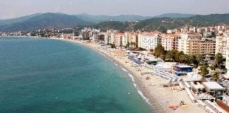 Coronavirus – Spiagge libere, Pd: “No a ingresso a pagamento. Toti apra un confronto con i balneari” spiaggia