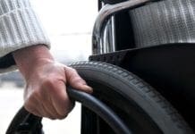 disabili sedia rotelle