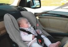 Seggiolini anti abbandono – Da domani scattano le multe, genitori nel caos