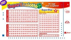Vince 2,5 milioni al Superenalotto ma lo scopre dai giornali