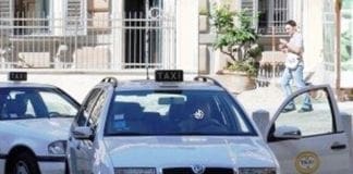 Chiavari, clochard senza patente ruba un taxi, fermato