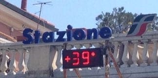 Caldo in Liguria, anche venerdì bollino rosso per Genova caldo