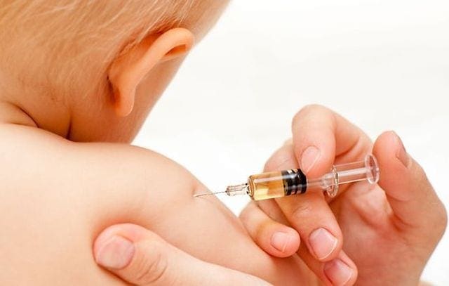 vaccinazioni, vaccini