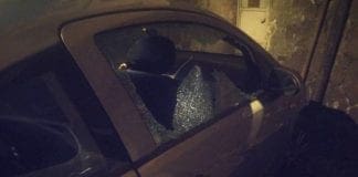 Genova, raffica di auto danneggiate, Gambino (Comune): probabile regia unica vetri rotti auto