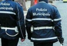 Alassio, vigili in borghese contro deiezioni canine e conferimento rifiuti