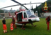 Carcare , quindicenne cade scavalcando un cancello e si procura un trauma spinale elicottero vigili del fuoco