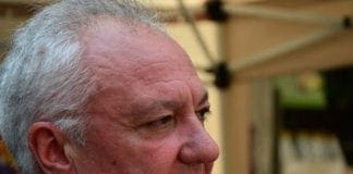 Centro Storico – Crivello: limitare aperture di kebab, internet point e sexy shop e più controlli