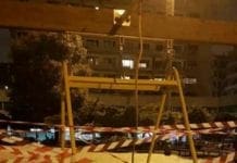 Genova – Distrutta alla Foce l’unica altalena per disabili di piazza Rossetti