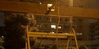 Genova – Distrutta alla Foce l’unica altalena per disabili di piazza Rossetti