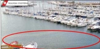 Porto Maurizio, continuano le bonifiche sulla macchia oleosa in Calata Anselmi