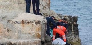 Anziano spinto dagli scogli, confessa il 17enne