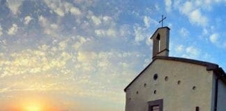 Pisa, esplosione distrugge chiesa del ‘600