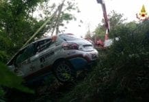 La Spezia – Incidente al Rally del Golfo dei Poeti, auto fuori strada a Biassa
