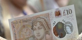 La nuova banconota da 10 sterline è dedicata a Jane Austen, ma con una gaffe