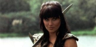 Lucca, insulti razzisti per strada: Xena sgrida tre ragazzi