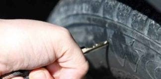 Danneggia auto in corso Europa, denunciato pensionato