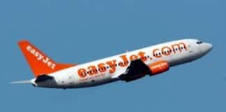 EasyJet pronta ad abbandonare l’aeroporto Cristoforo Colombo, non confermate le rotte per il 2020
