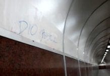 Genova – Vandali nella galleria tra corso Magenta e via Acquarone a Castelletto