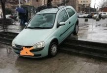 Genova – Auto fuori strada al Porto Antico