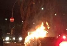 Genova – Cassonetti incendiati e vetrine distrutte alla Foce